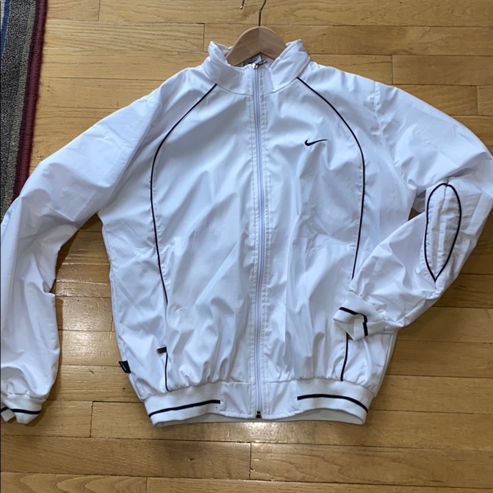 Nike wind jacket